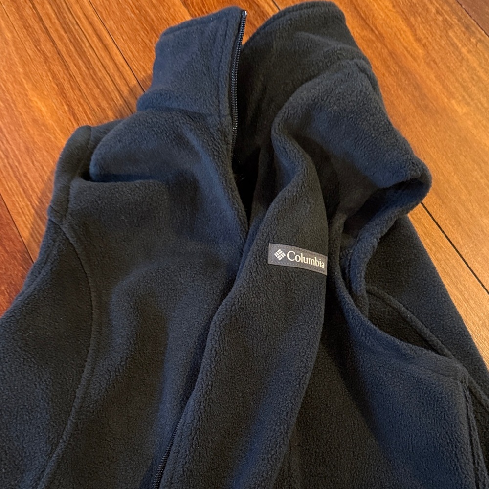 Columbia Navy Fleece Jacket